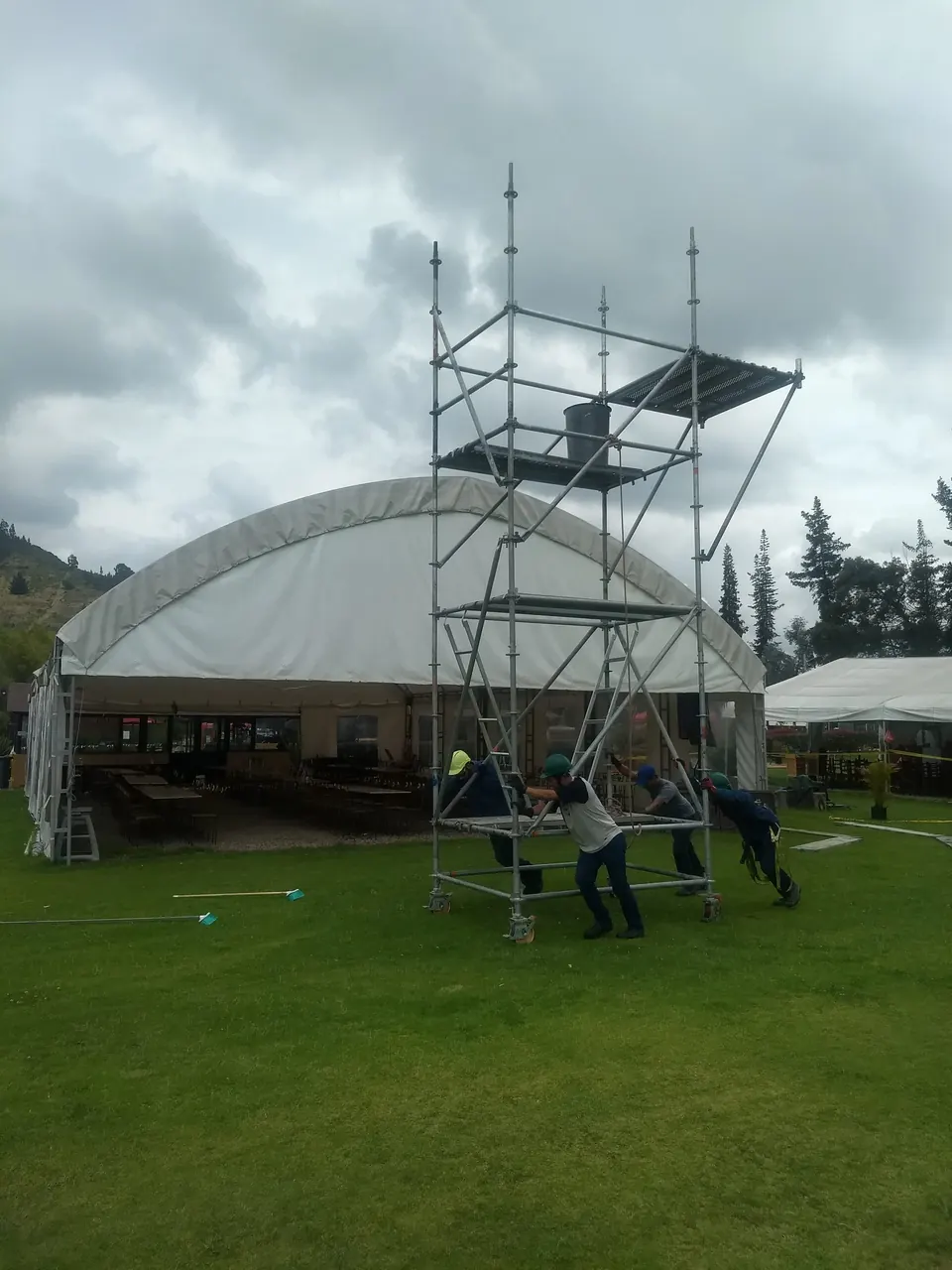 Mantenimiento de carpas, foto 3 de 13
