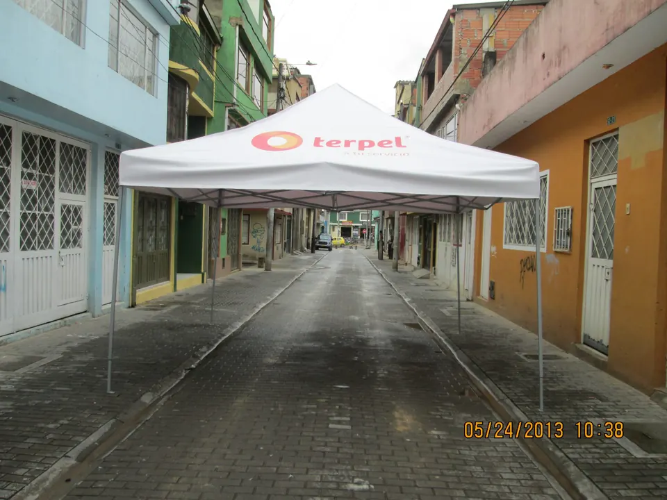 Toldo plegable, foto 2 de 15