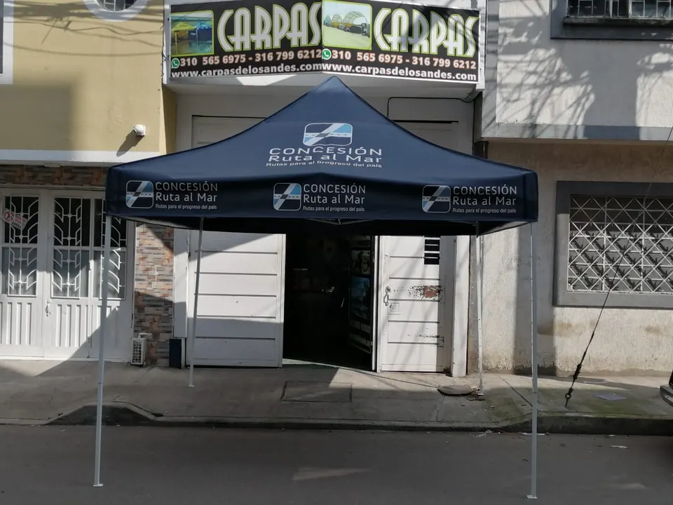 Toldo plegable