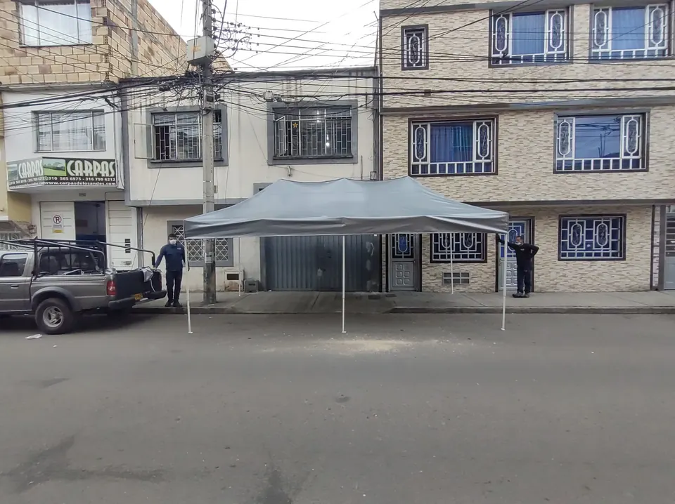 Toldo plegable, foto 15 de 15